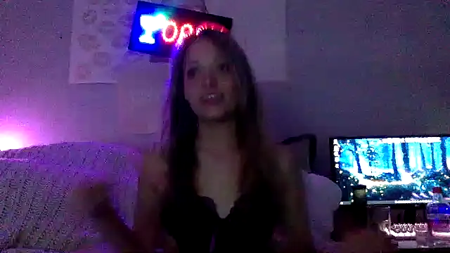 Chat +18 de RavenHepburn ao vivo