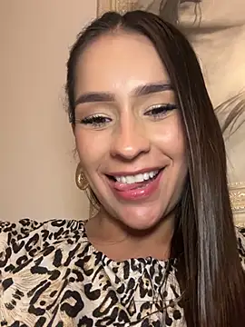 Mau_White élő XXX-chatje