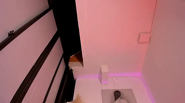 צ'אט XXX בשידור חי של sherkanLafleur