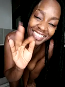 chocolatehotwife 网络视讯表演