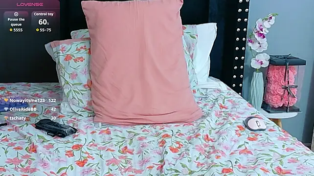 kinkymaturee Chat XXX live