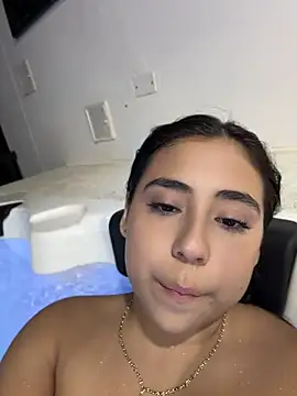 Chat XXX Live MelodyRey__