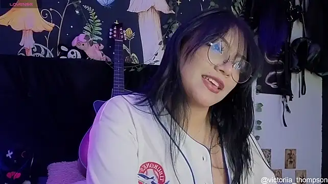 victoriia_thompson Live XXX-chat