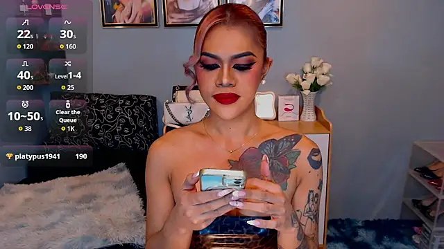 XXX chat uživo modela StellaStrong30