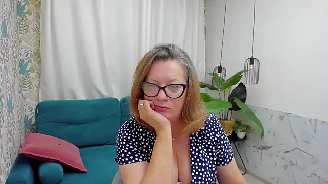 XXX chat uživo modela LeaPure