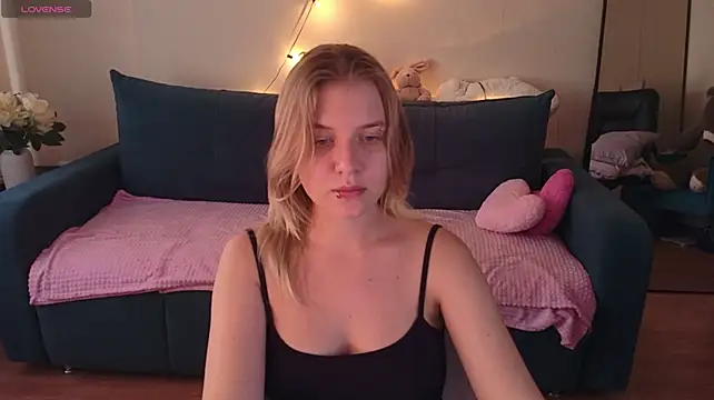 Czat XXX na żywo – Viki_Charm