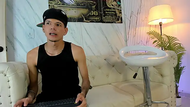Chat +18 de BIG_AVENGERS ao vivo