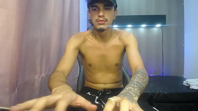عرض كام Tayson_Hot