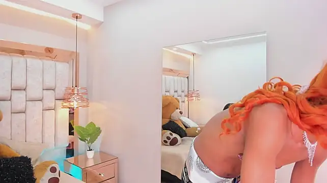 HecateVelvet live XXX chat
