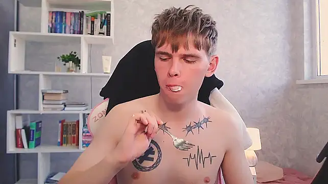 Fredd_Xanders' Live XXX Chat