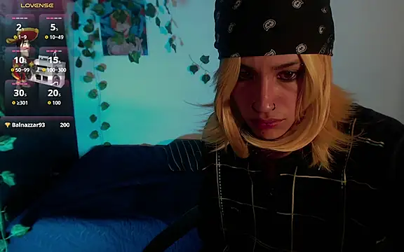 JohnnyJones_ élő XXX-chatje