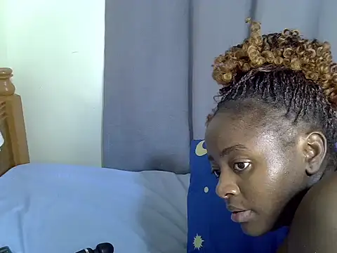 SexxyRoxyn Live XXX chat