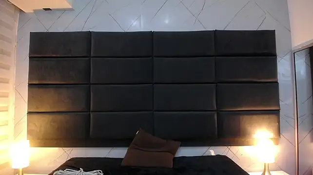 TaraBlackのライブXXXチャット