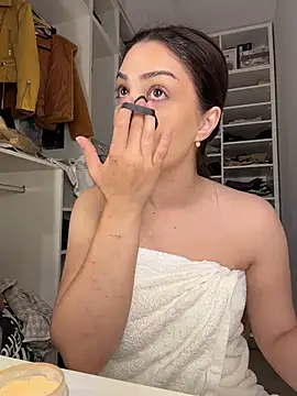 Lexi_Storm Adlı Modelin Canlı XXX Sohbeti