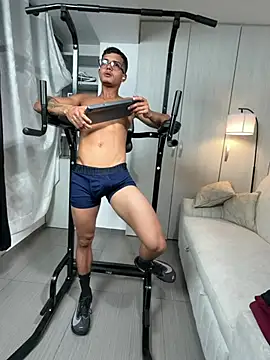 Paradise_boy__'s Live XXX Chat