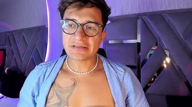 Czat XXX na żywo – Hassbyd