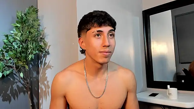Gerard_evans_ – Naživo XXX chat