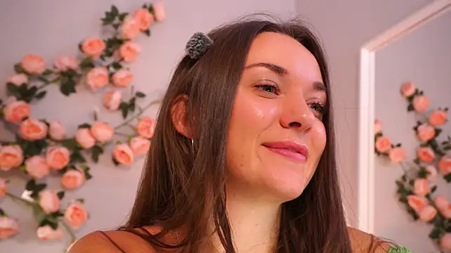 XXX chat uživo modela YayMaya