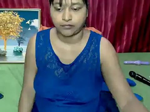 indian_glitter 即時 XXX 聊天