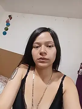 Ninffa_sweet25 live XXX chat