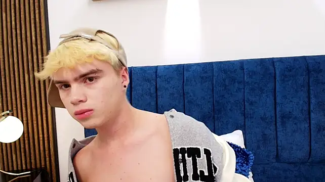 Ian_Stone live XXX chat