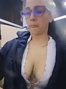 Czat XXX na żywo – Sex_Annie