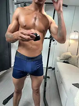 Paradise_boy__ Live XXX-chat