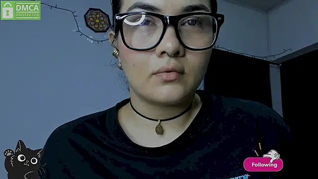 Babe-sofi's Live XXX Chat