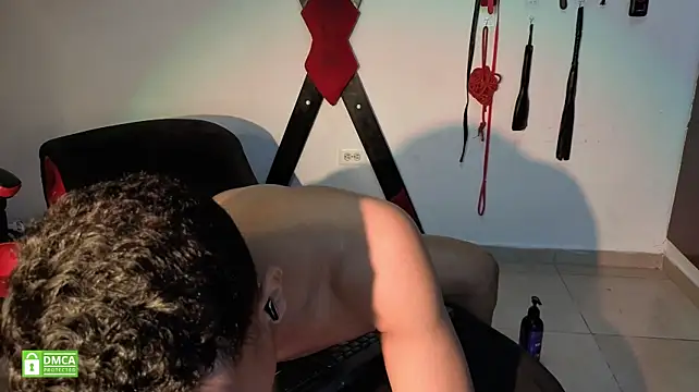 Chat XXX en directo de GoldenBoyDuo