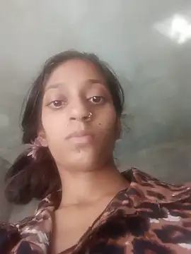 priyaji_1's Live XXX Chat