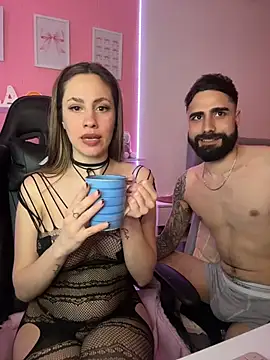 LolaSB Adlı Modelin Canlı XXX Sohbeti