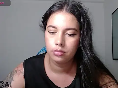 venus__24 Adlı Modelin Canlı XXX Sohbeti