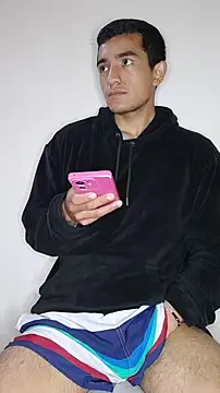 Thick_Cock Adlı Modelin Canlı XXX Sohbeti