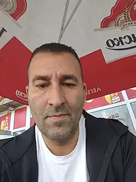 XXX chat uživo modela Jekitojj