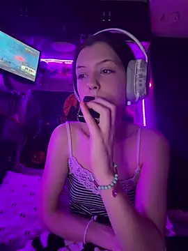 Chat XXX en directo de Lilactease
