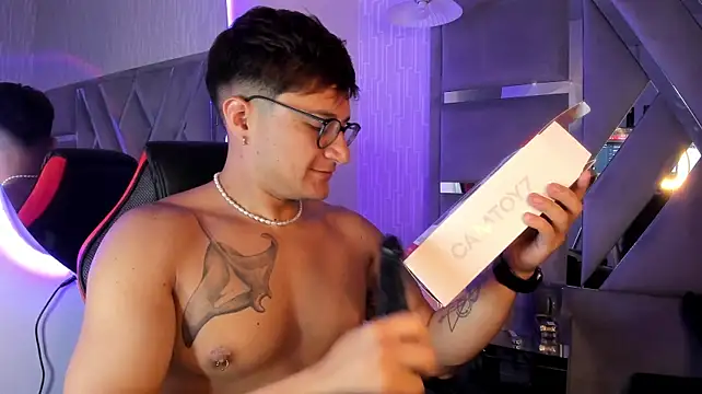 Czat XXX na żywo – Hassbyd