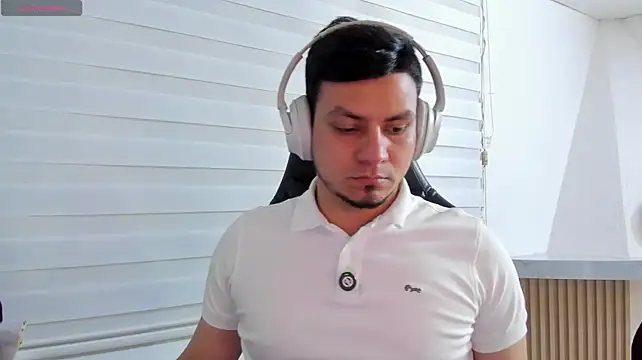Chat XXX en directo de Rick_Adams