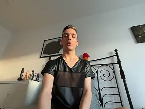 nick_subvyx's Live XXX Chat
