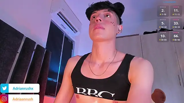 Chatroom XXX en direct de AdrianRushx
