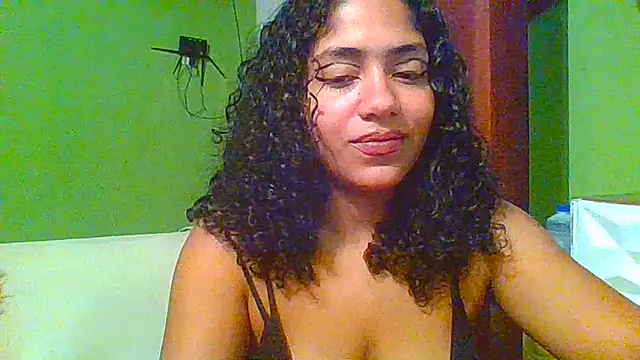 عرض كام savanahottie