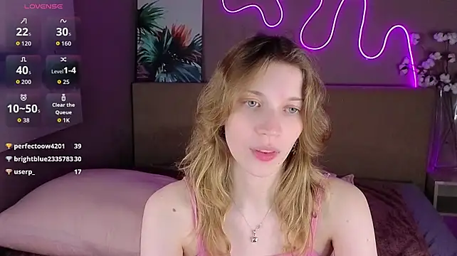 Chat XXX en directo de Emily_Cartex