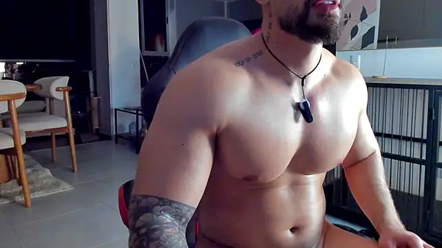 Valenthino_Salvatore Live XXX Chat
