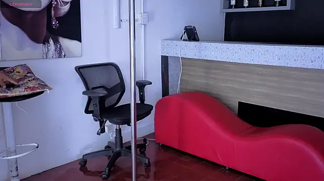 Hunter_master élő XXX-chatje