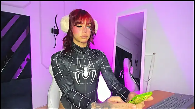 Flor_pink – Naživo XXX chat
