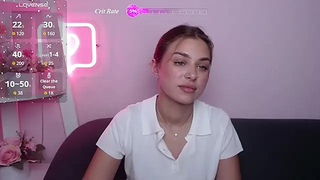 צ'אט XXX בשידור חי של MilanaAngelAs