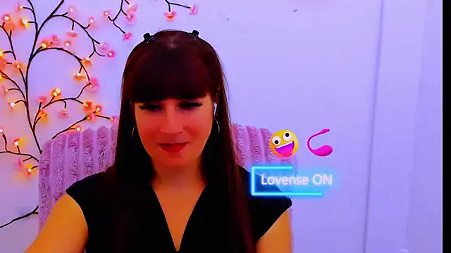 Violla_My Live XXX Chat