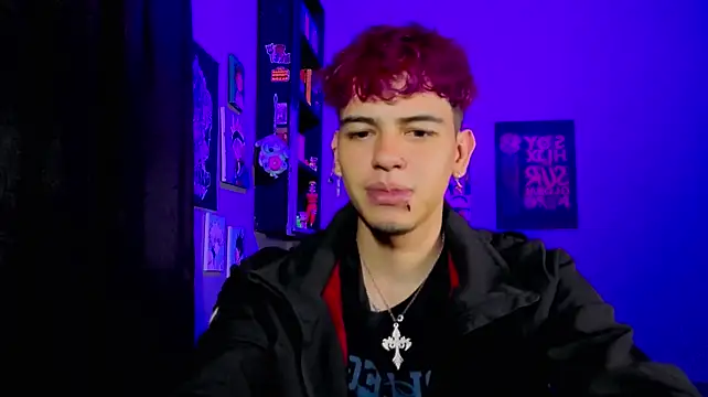 MikeyKuro: απευθείας συνομιλία ΧΧΧ