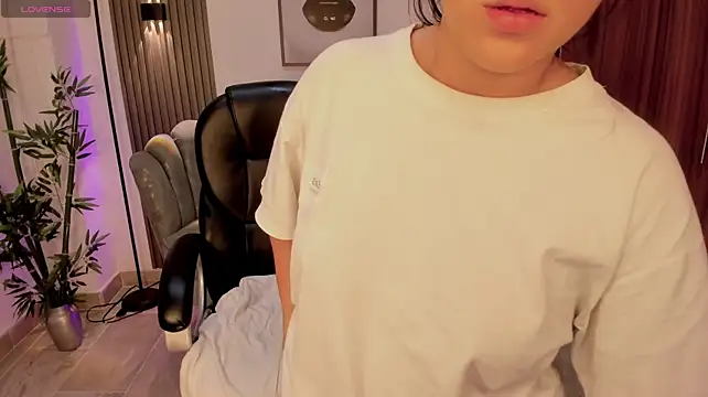 Živý XXX chat Rubi_Monroe