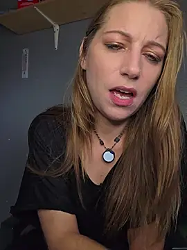 XLisaxx Chat XXX in diretta