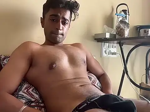 LIPGLOSSDAMAGE live XXX chat